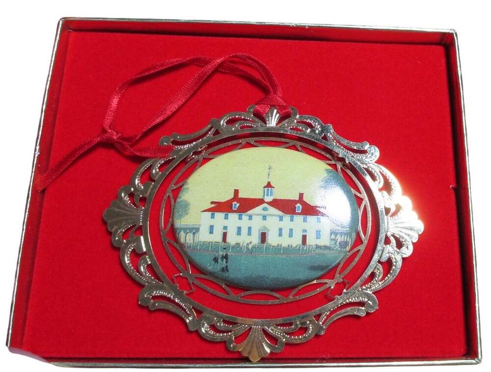 Mount Vernon 1993 24k. Gold Plated Holiday Ornament In Box
